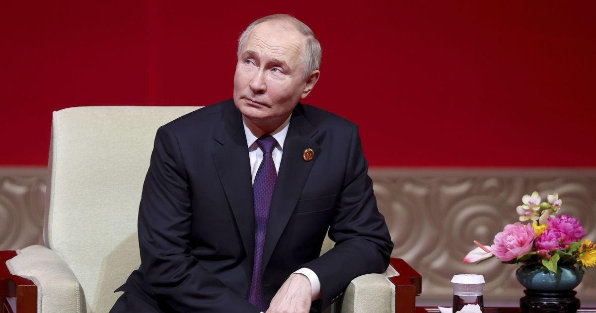 Диктатор Путин не желает вести мирные переговоры