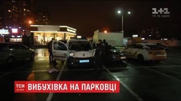 Вибухова загроза. У Києві поліція посилено охороняє вокзали і метро