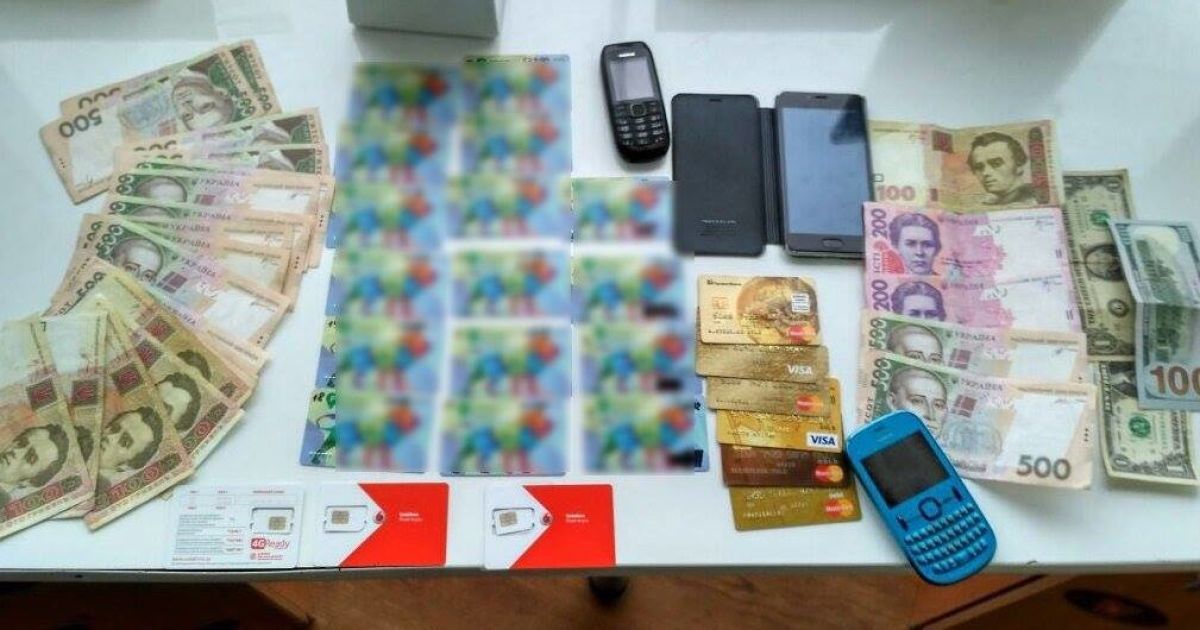 скрімінг банківських карток на АЗС у Львові_3 / © Департамент Кіберполіції України