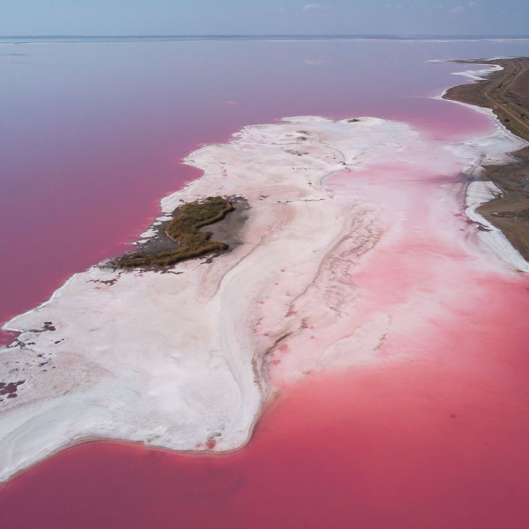 "30 лет Независимости": Херсонская область — розовые озера и уникальная морская соль