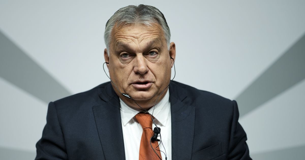 Орбан сравнил себя с Папой Римским и раскритиковал антироссийские санкции ЕС