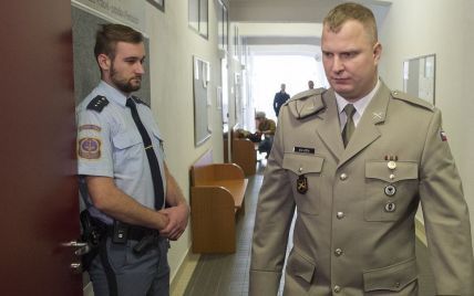 В Чехии суд вынес приговор военному за помощь боевикам ОРДЛО