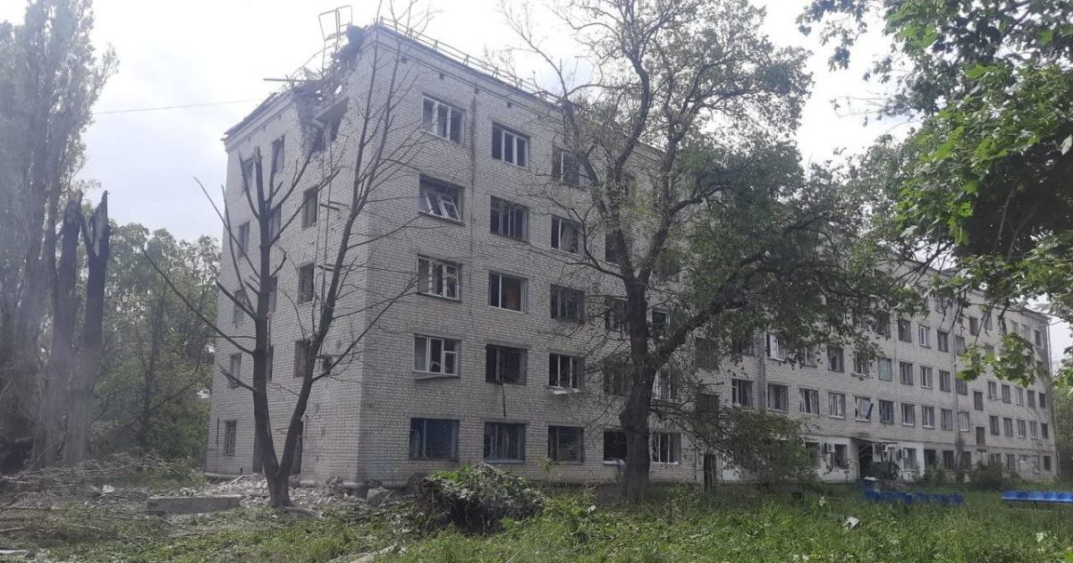 Разрушение в с. Малая Даниловка в результате обстрелов 15 мая