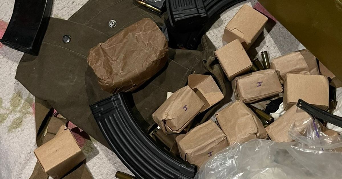 У Києві чоловік збував вогнепальну зброю по 1500 доларів за одиницю