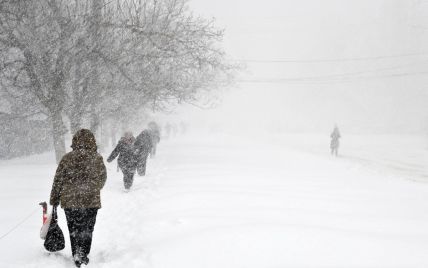 Календарна зима в Україні розпочнеться сильним снігом, хуртовинами та штормами на морі