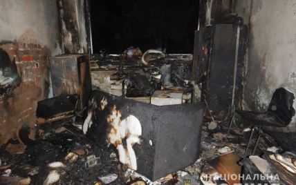 В Николаевской области подожгли сельский совет: сгорели документы и техника (фото)