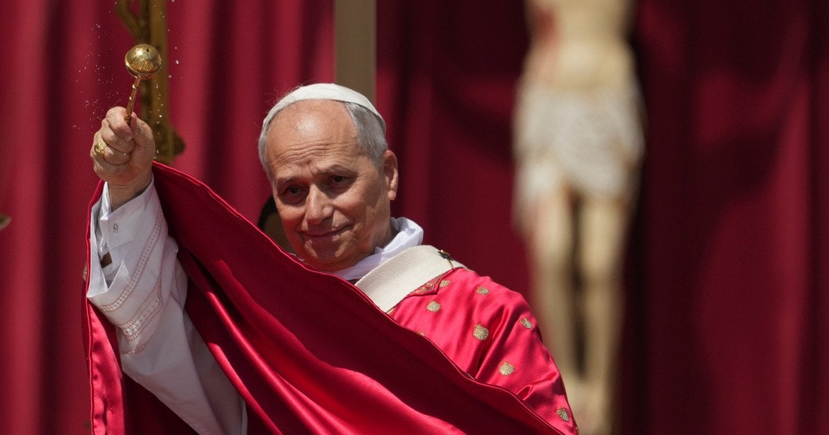 Папа Римський Лев XIV