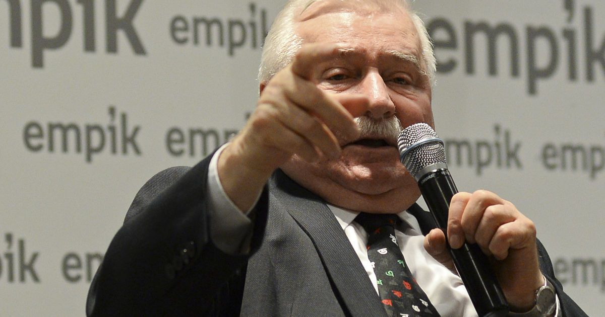 Експрезидент Польщі заявив про готовність негайно виїхати до Києва "для захисту"