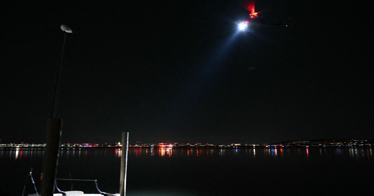 Авиакатастрофа самолета в Вашингтоне.