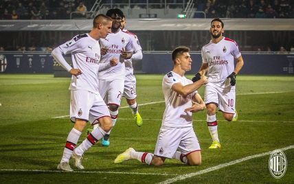Два пенальти и автогол. "Милан" в зрелищном матче победил "Болонью" в Серии А