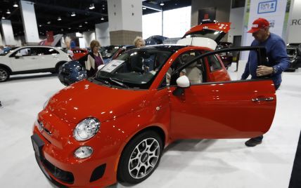 Fiat відкликає 70 тисяч старих авто через дефект коробки передач