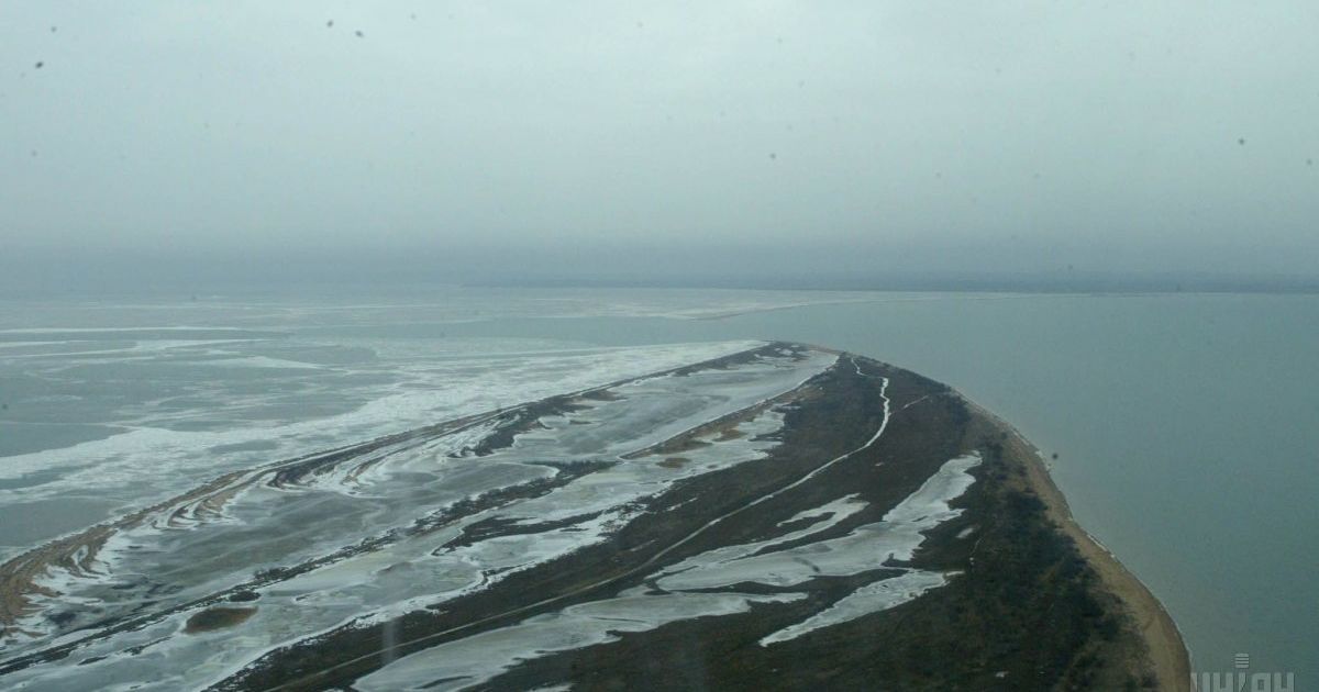 "Власти" оккупированного Крыма передали России часть острова Тузла