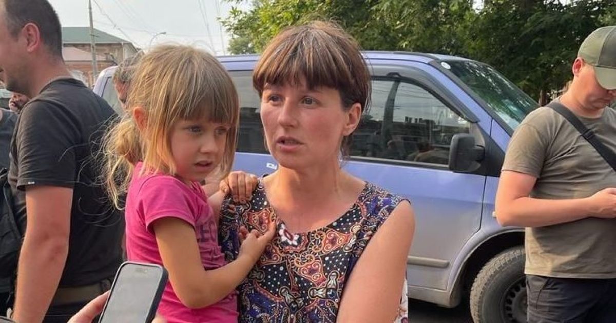 Порятунок родини з окупованих Олешок / Фото: Ювенальна поліція