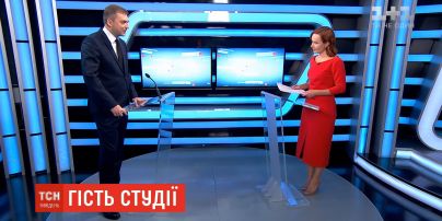 Міністр оборони України Андрій Загороднюк дав ексклюзивне інтерв'ю в студії ТСН.Тижня