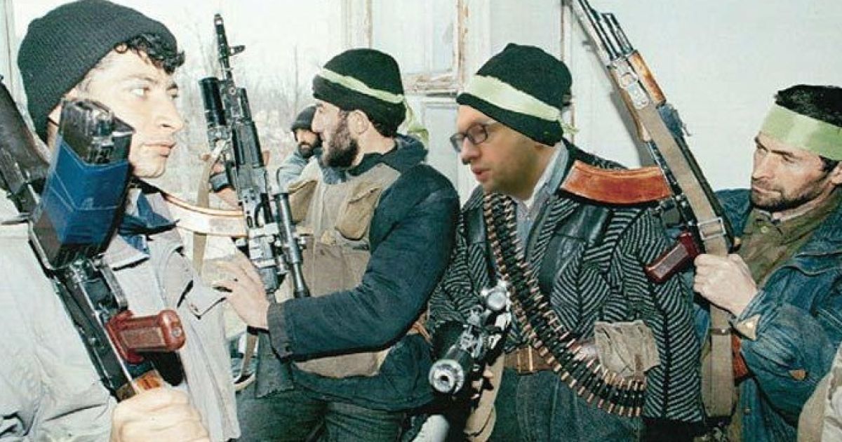 Фотожаба на Яценюка в Чечне / © соцмережі