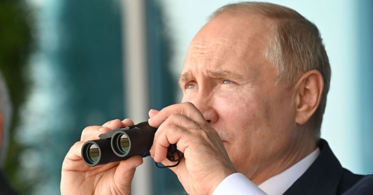Відвернути увагу від України: Путін за дві години може "відрізати" НАТО від країн Балтії