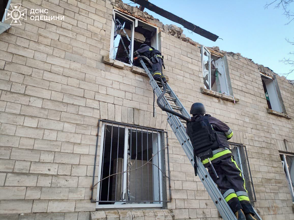 Зруйнований через російську атаку дитячий табір в Одеській області / © ДСНС України у Telegram