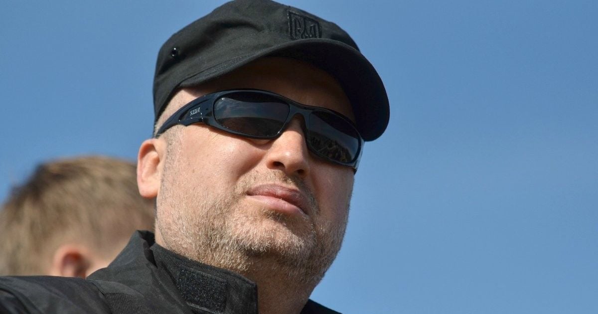 Турчинов – россиянам: Закончились времена прогулок, будете заходить в европейскую страну