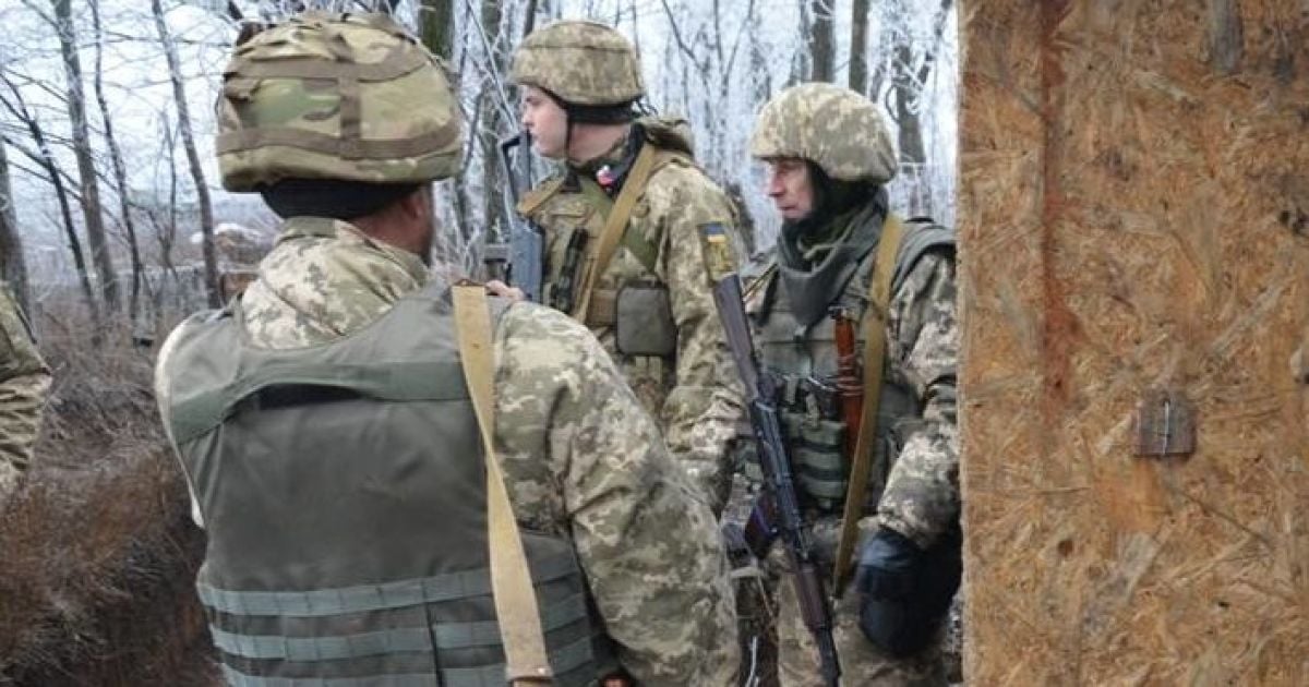 Бойовики з гранатометів обстріляли позиції українських військових на Луганському напрямку