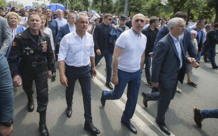 После отставки правительства Молдовы из Кишинева вылетели пять чартеров. Два из них - в Украину