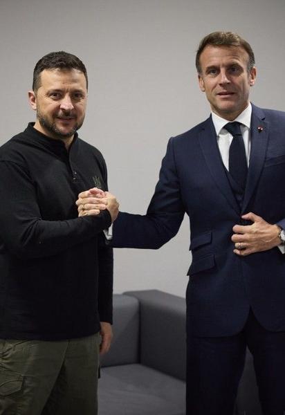 Владимир Зеленский и Эммануэль Макрон