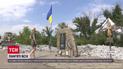 Бентежні спогади: як вшановують пам'ять бійців на місцях їхньої загибелі