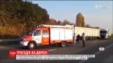 У лікарні залишається школярка та водій автобуса, у який врізалася фура на Черкащині
