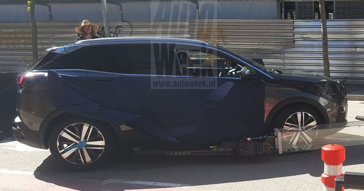 Фотошпионы поймали новый Peugeot 3008 почти без камуфляжа