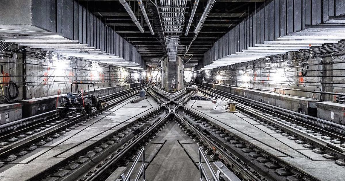 Парень не боится рисковать своей жизнью ради хорошего снимка / © instagram/dark.cyanide