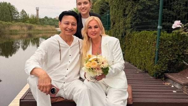 Камалія з найближчими / © instagram.com/kamaliyaofficial