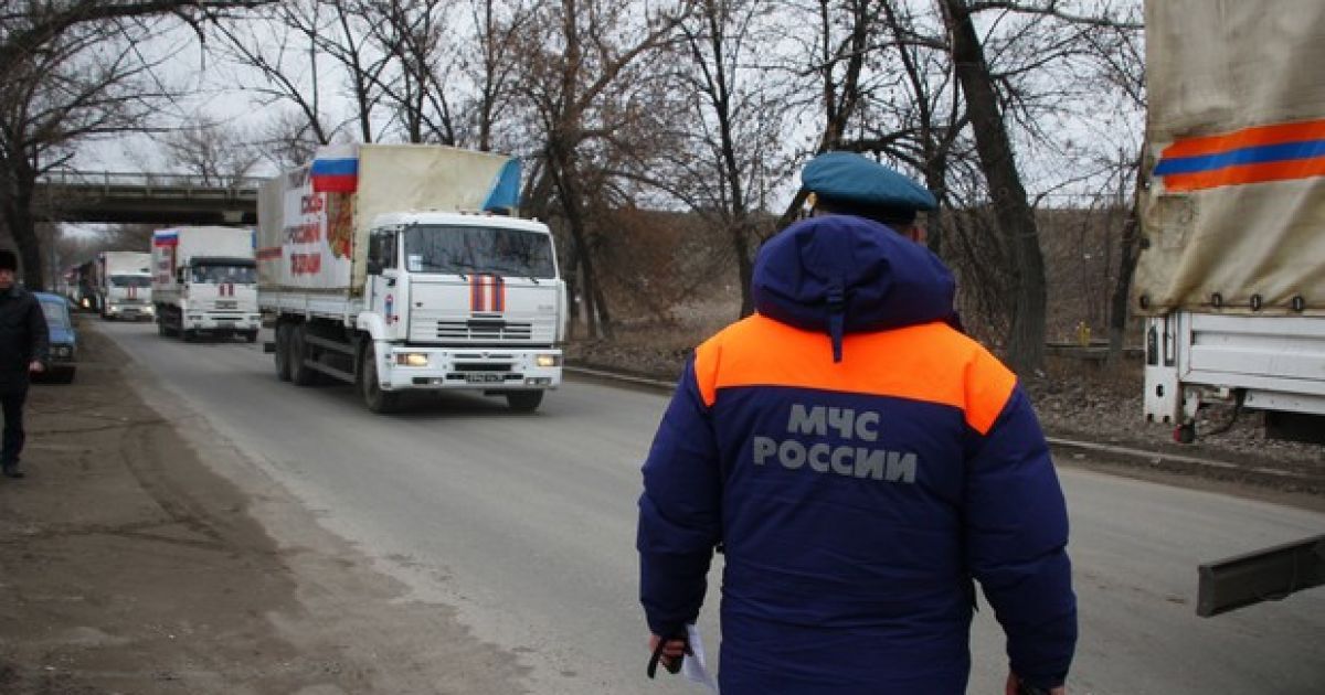 Россия вторгнется на Донбасс с "юбилейным" путинским "гумконвоем"