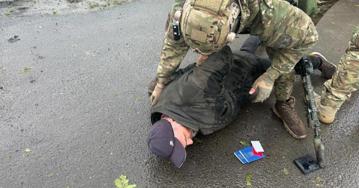 Затримання підозрюваного у нападі на поліцейських на Вінниччині
