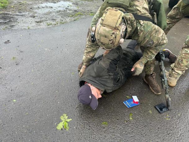 Затримання підозрюваного у нападі на патрульних поліцейських / © Національна поліція України