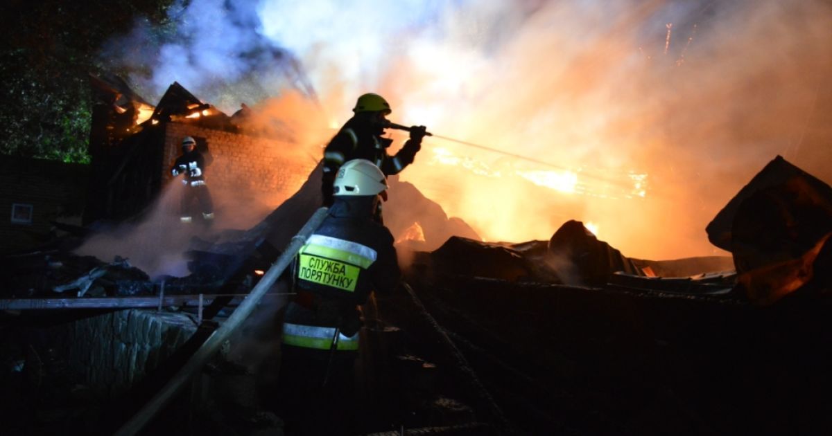 пожежа ресторан дніпро_4 / © Главное управление ГСЧС в Днепропетровской области