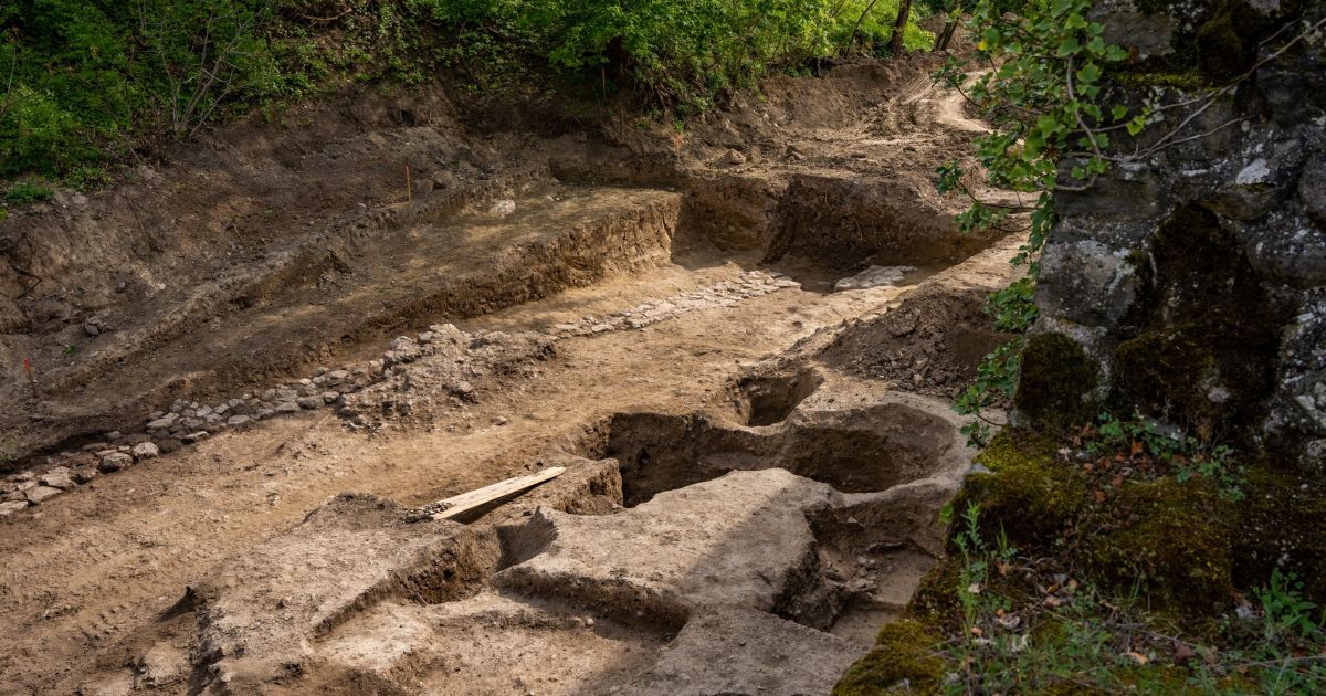 Церковь Девы Марии была частью монастыря в Вышеграде, Венгрия. Фото: Музей короля Матьяша и Национальный археологический институт, Facebook