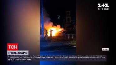 Нетверезий чоловік за кермом зніс світлофор та повалив огорожу | Новини Львова