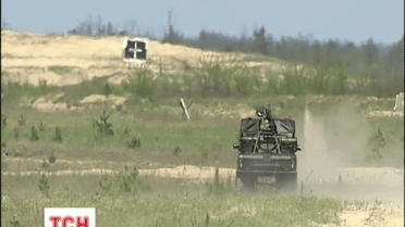 Українська розвідка попереджає про імовірний танковий наступ на сході України найближчим часом