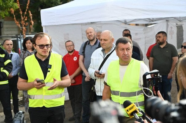 Представники влади Львова на місці атаки 21 серпня / © facebook/Андрій Садовий