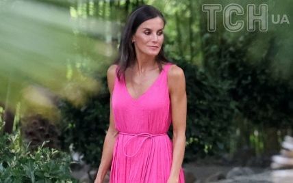 Вона в чудовій формі: фітнесекспертка розповіла, як тренується королева Летиція