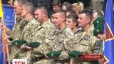 Желание поклониться иконе Божьей матери собрало сотни военных на Тернопольщине