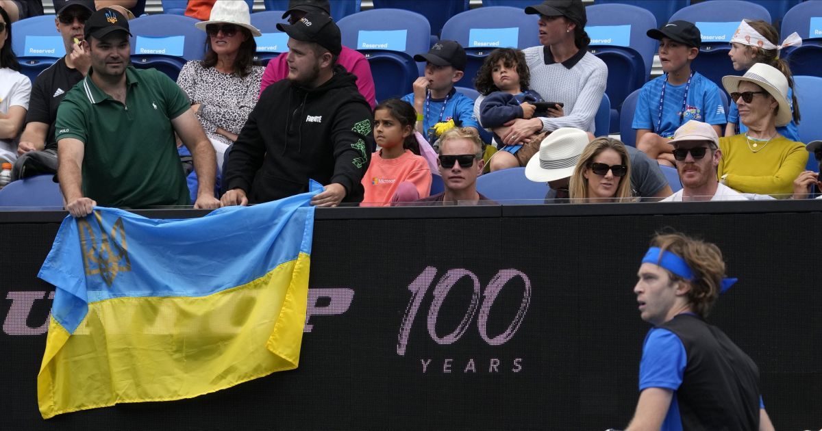 Australian Open 2023: российский теннисист Рублев пожаловался на ...