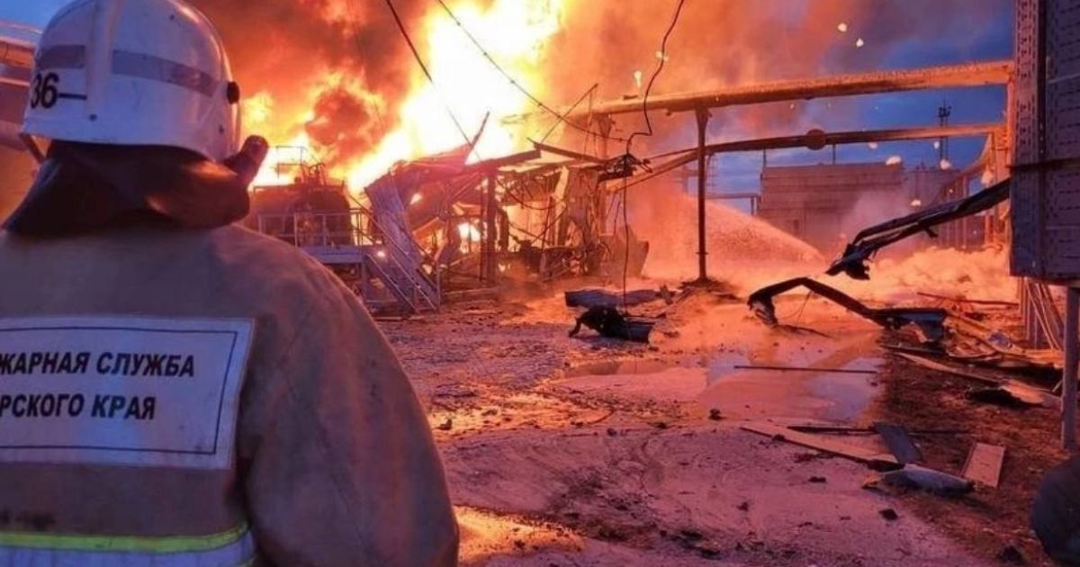 Пожежа на нафтобазі в російському порту Кавказ / Фото: телеграм-канали