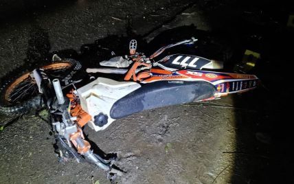 Трагическая поездка с другом: на Закарпатье парень погиб в результате ДТП с мотоциклом (фото)