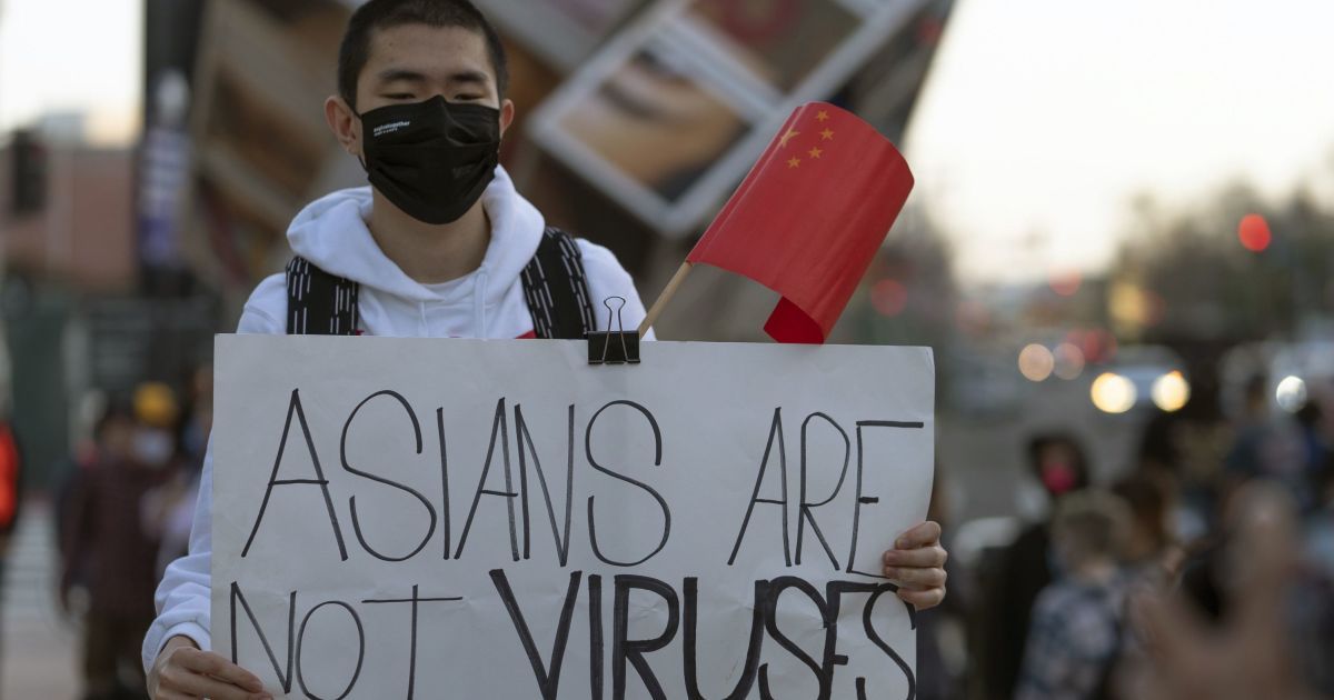 После стрельбы в спа-салонах в сша вспыхнули протесты против расизма в отношении азиатов