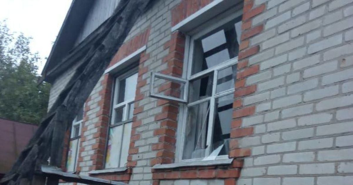 РФ знову обстріляла Сумщину: пошкоджено будинки, амбулаторію і "денацифіковано" козу