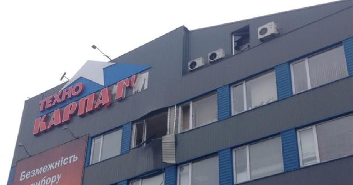 У Мукачевому вночі невідомі відкрили вогонь із гранатомета