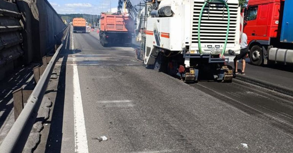 У Києві по п’яти мостах фактично не можна їздити