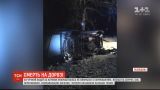 Смертельное ДТП на Львовщине: микроавтобус слетел с трассы и перевернулся, есть погибший