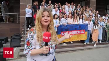 День неймовірної краси! В офісі ТСН у вишиванках навіть чотирилапі!