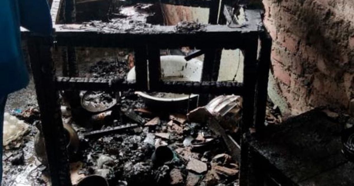 У Чернівцях у квартирі через пожежу стався вибух газу, власник оселі опинився у реанімації